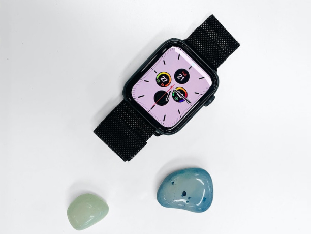 Smart Watch R1